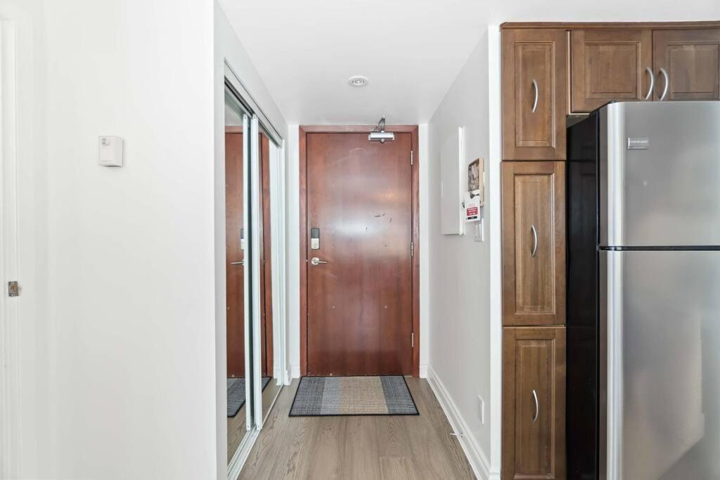 2Br Condo With Breathtaking View In Downtown! Free Parking - 6 Sleep Vancouver Buitenkant foto